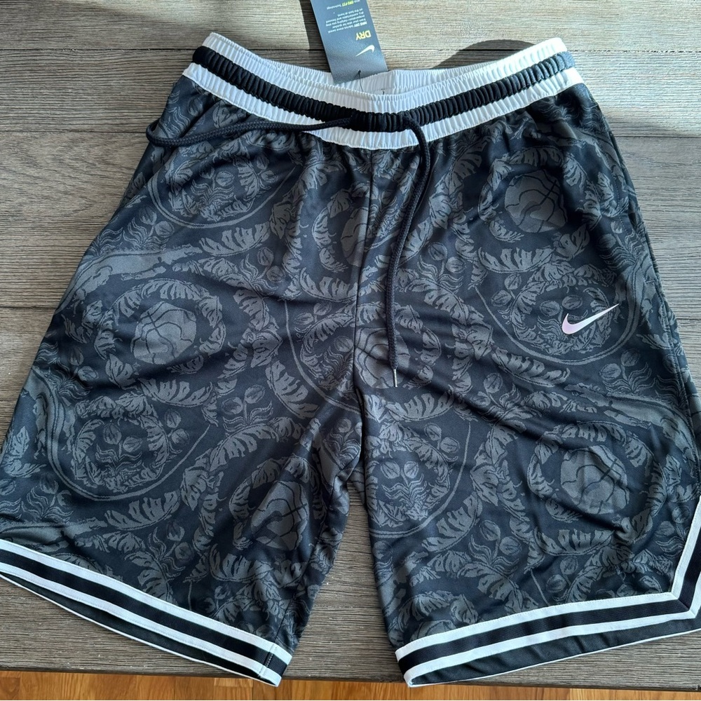 Nike DNA Dri-FIT Exploration Print Basketball Shorts Black Gray Men's Medium